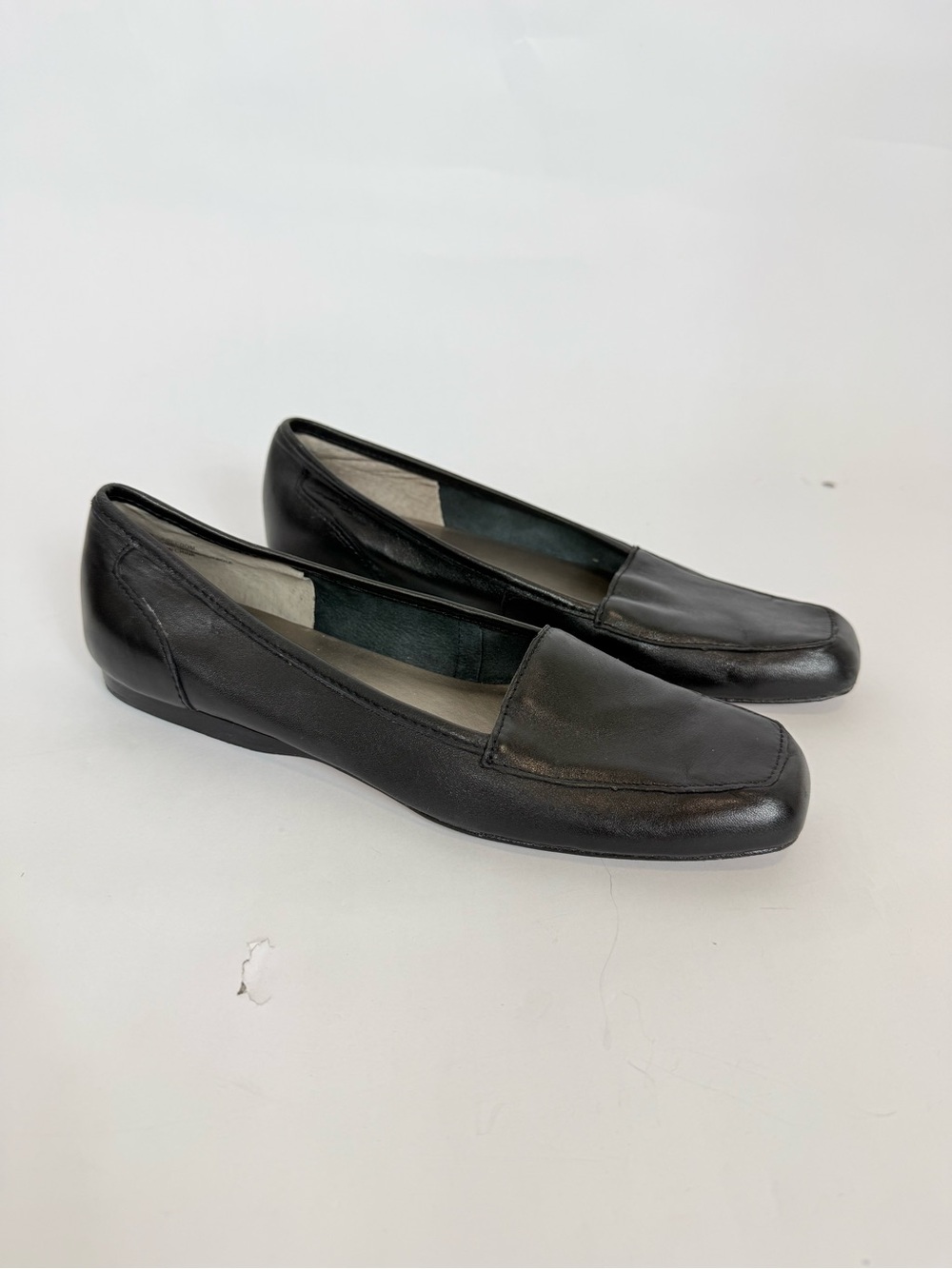 Array Black Leather Women's Loafers Square Toe